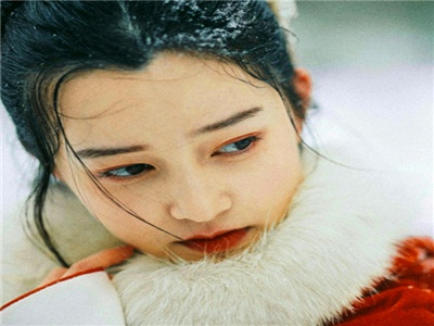 沈阳58岁女人巅峰时期的表妹,传奇表妹助力，沈阳58岁女性事业巅峰-1